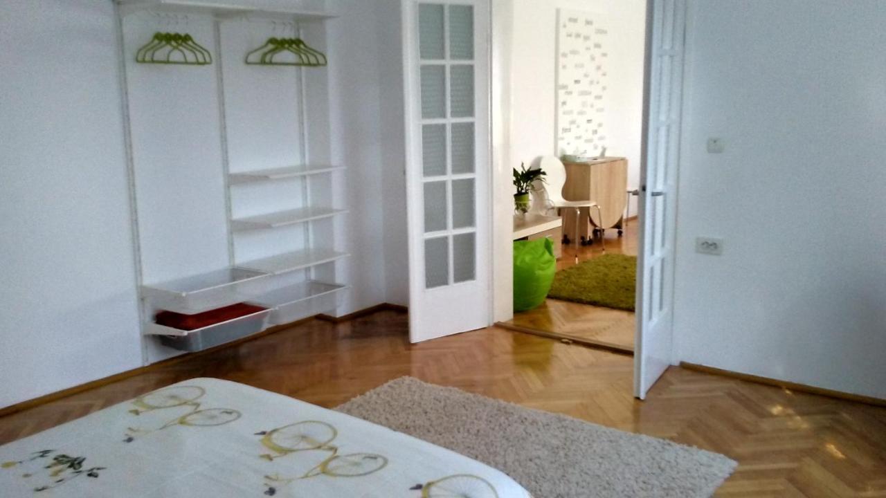 B Apartments - Bike Apartment Тимишоара Экстерьер фото